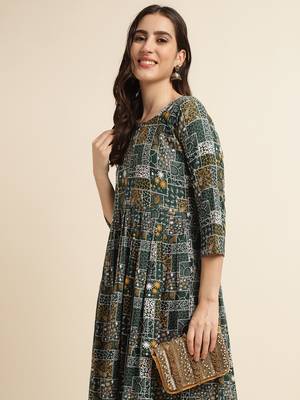 Fabclub rayon printed flared women kurti (green) 5