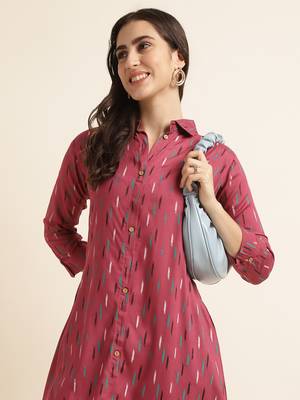 Fabclub rayon printed a-line women kurti (magenta) 4