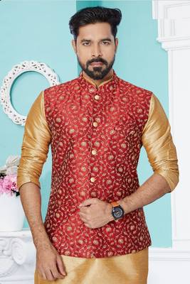 Exclusive Banarasi Dhupion Kurta Pajama with Jacket 2