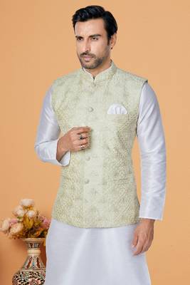 Exclusive Banarasi Dhupion Kurta Pajama with Jacket 2