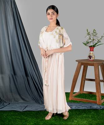 Pinkish Ivory Stripe Drawstring Kaftan  Kaftaan 3