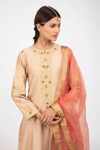 Rose beige kurta set