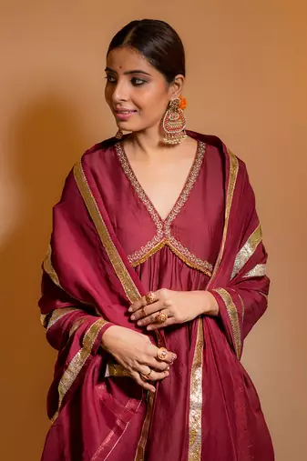 Maroon front yoke kurta set
