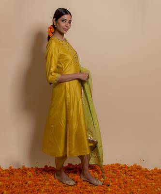 Mustard front yoke kurta set 3