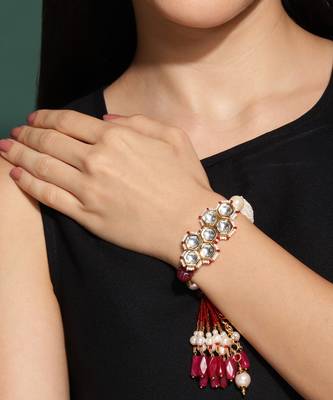 Red kashti bracelet 1