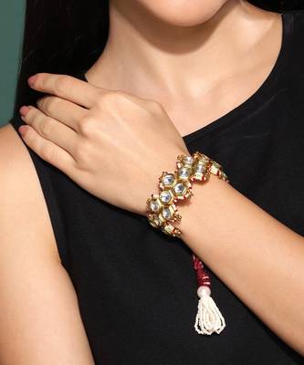 Red honeycomb pochi bracelet 1