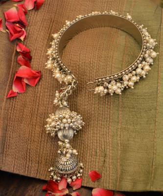 Silver mogra tassel kada 2