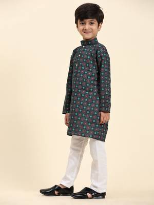 Green Stripes Cotton Jacquard Kurta Pajama Set for Boys\\Traditional Wear 4