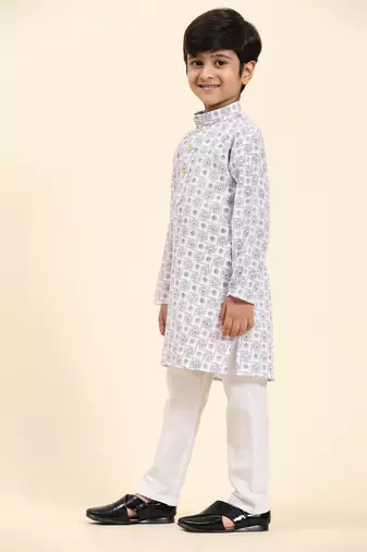 White Stripes Cotton Jacquard Kurta Pajama Set for Boys\\Traditional Wear