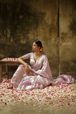 Blush Pink Handloom Tissue Saree Without Blouse 3