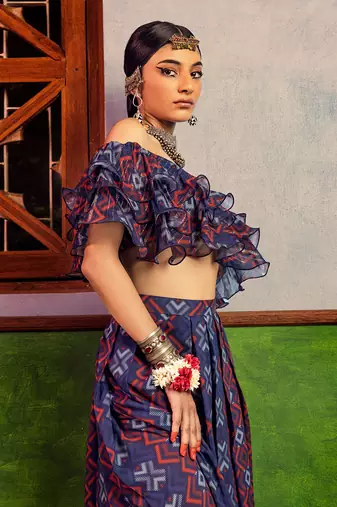 Blue printed ruffles top & pant set