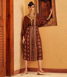 Brown satin printed dress