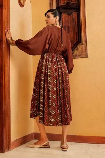Brown satin printed dress