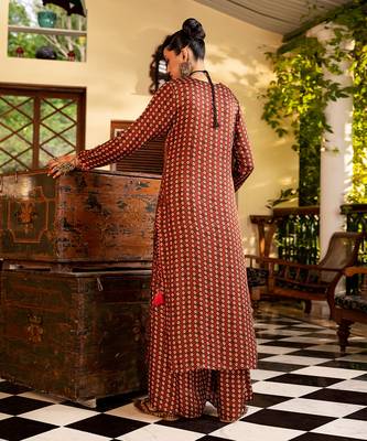 Brown printed & embroidered kurta set 4