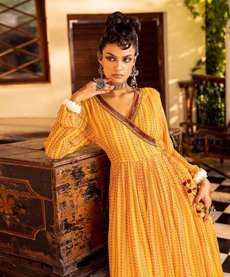 Yellow georgette printed kurta set 2