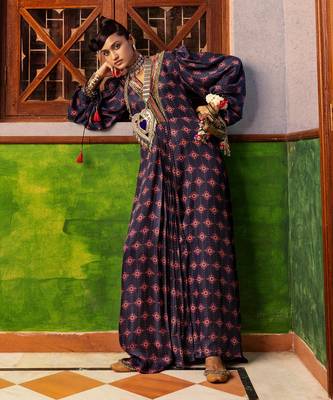 Blue printed & embroidered kaftan 2