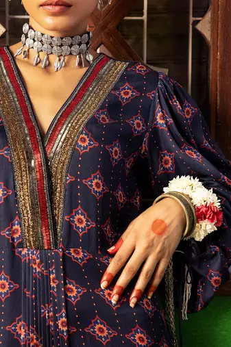 Blue printed & embroidered kaftan