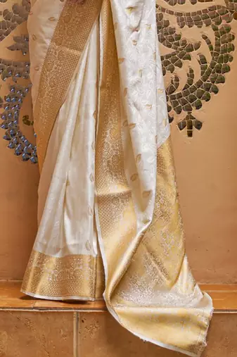 White Kalandi Beautiful Faux Kanjivaram Silk Saree With Zari Weaving For Women 