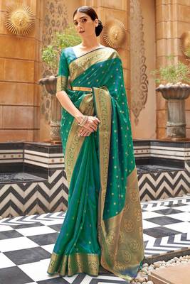 Green Kalandi Beautiful Forest Faux KANJIVARAM Silk Saree With Zari Weaving For Womne  1