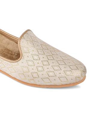 Desi colour mens ethnic footwear sherwani loafer-white 5