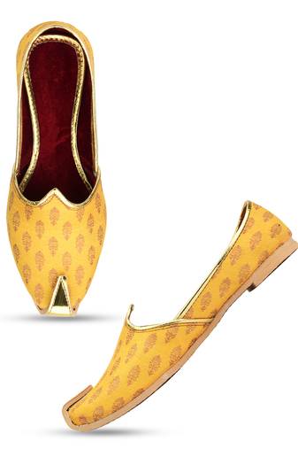 Desi colour mens ethnic footwear sherwani jutti-yellow mustard