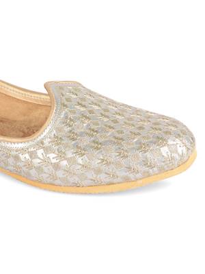 Desi colour mens ethnic footwear sherwani jutti-silver heavy emb 5