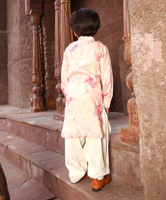 Peach printed kurta set 2