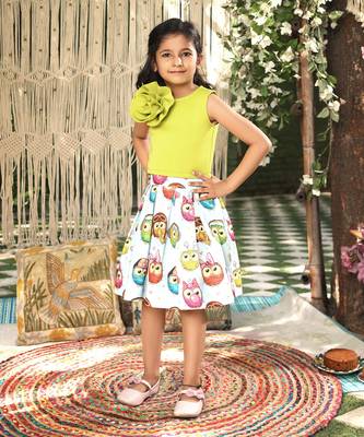 Green lycra printed skirt set 1