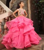 Pink ruffel skirt set