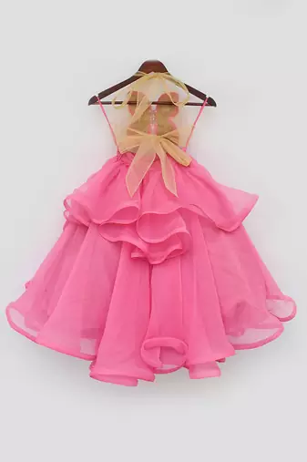 Pink ruffel skirt set