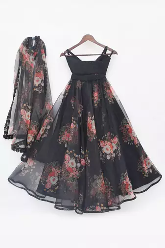 Black printed skirt set