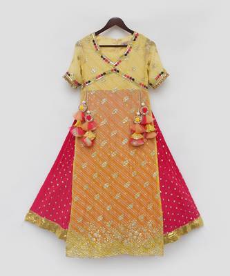 Yellow bandhaj kurti with crinkle skirt 3