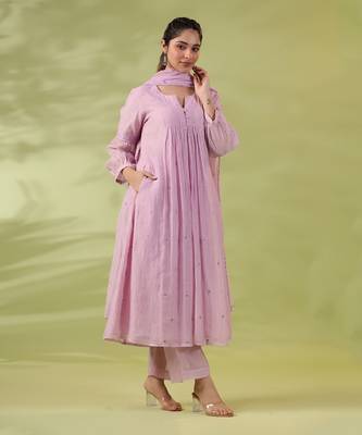 Lilac love kurta set 3