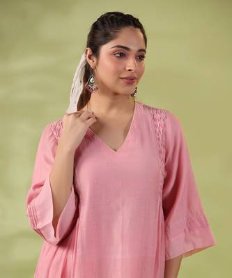 Pink mistyrose smocked kurta set 4