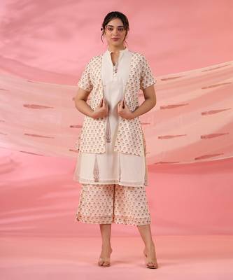 Off white sana short jacket kurta with qullote 1
