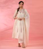 Off white maha kurta set