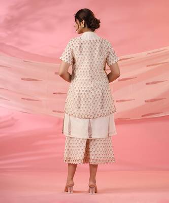 Off white sana short jacket kurta with qullote 3