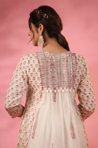 Off white maha kurta set