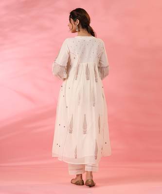 Off white gul geather kurta set 3