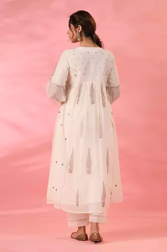 Off white gul geather kurta set