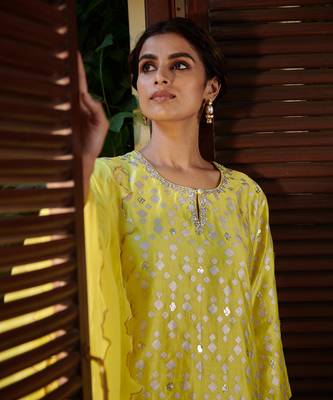 Electric Yellow Darshana Suit Set 8