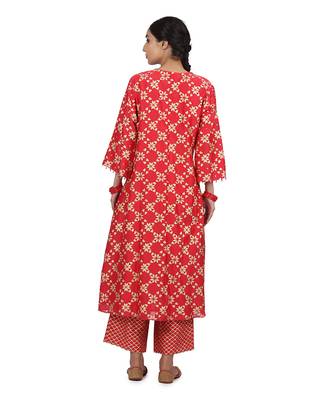 Strawberry Tara Suit Set 4