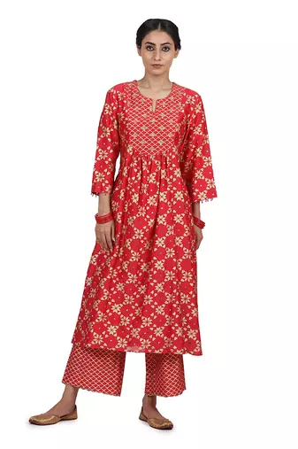 Strawberry Tara Suit Set