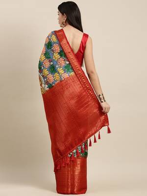 Most Demanding Kalamkari Digital Print Saree With Heavy Rich Zari Border & Blouse 4