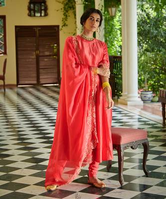 Strawberry Surkh Kalidar Set 7