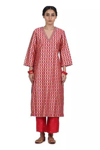 Strawberry Avani Suit Set