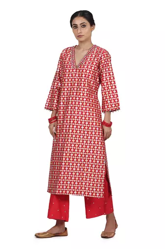 Strawberry Avani Suit Set