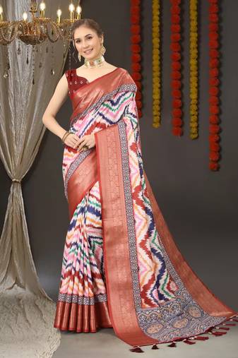 Charming Zigzag Digital Print Saree With Heavy Rich Zari Border & Blouse