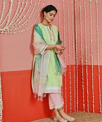 Green cotton ethnic kurta set 4