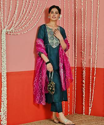 Teal embroidered silk blend ethnic kurta set 2